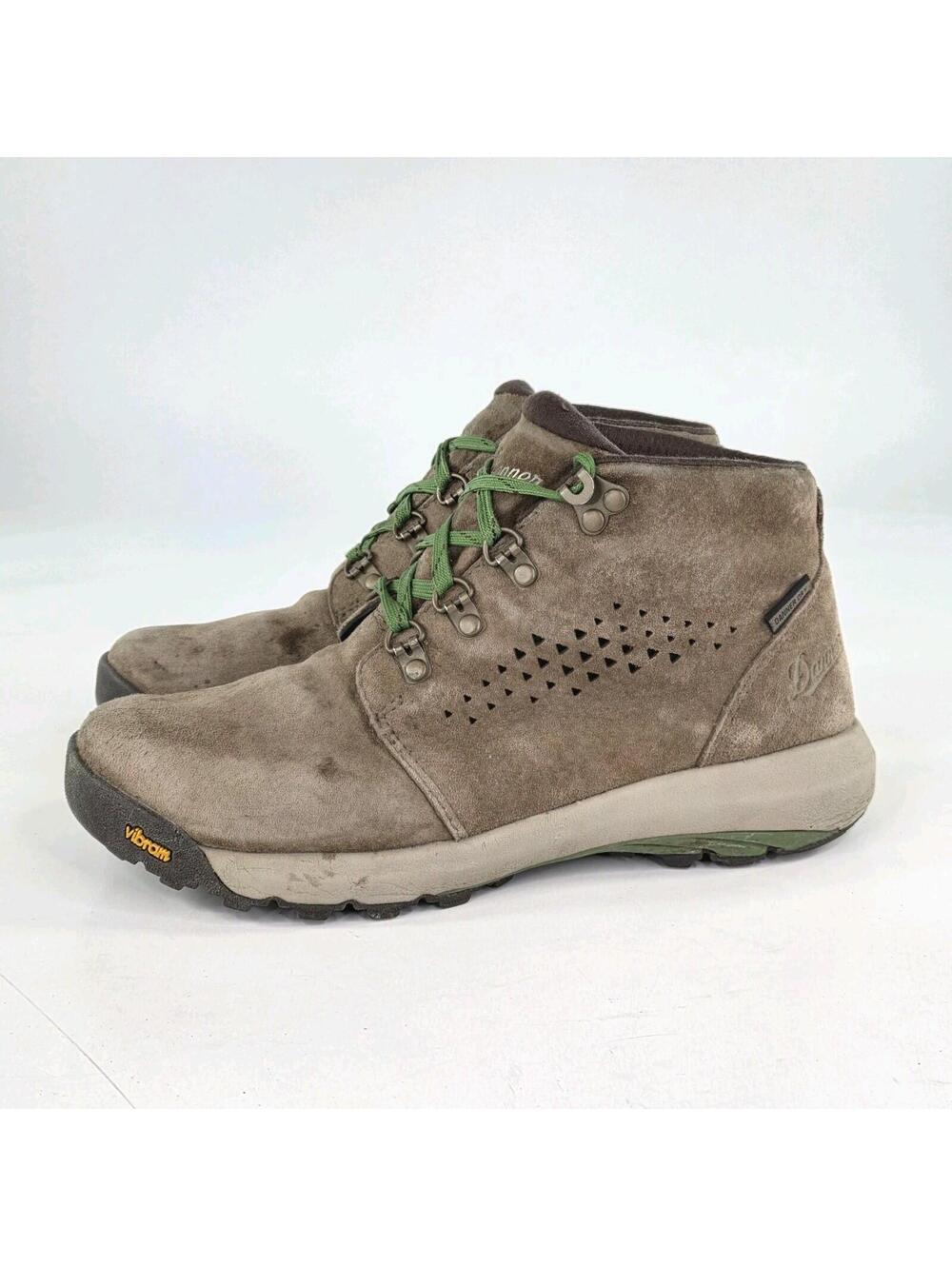 Danner Women's Inquire Chukka Boots US 7 Brown Suede waterproof hiking boot